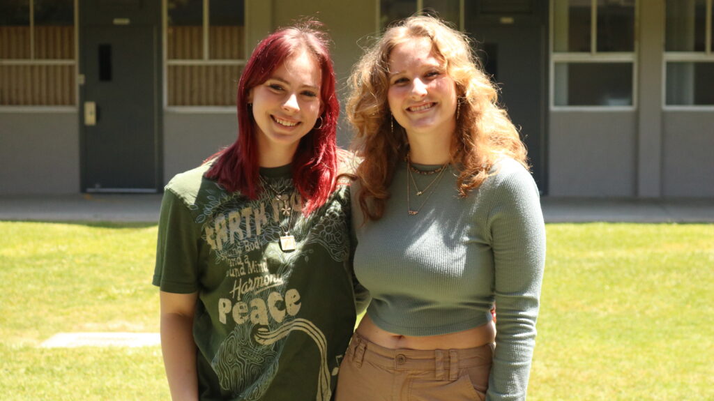 anna and kayla 1